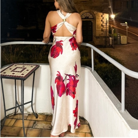 NWT Zara  dress maxi satin floral boho  SIZE XS
🚨FIRM  PRICE NO DISCOUNT - Picture 10 of 16